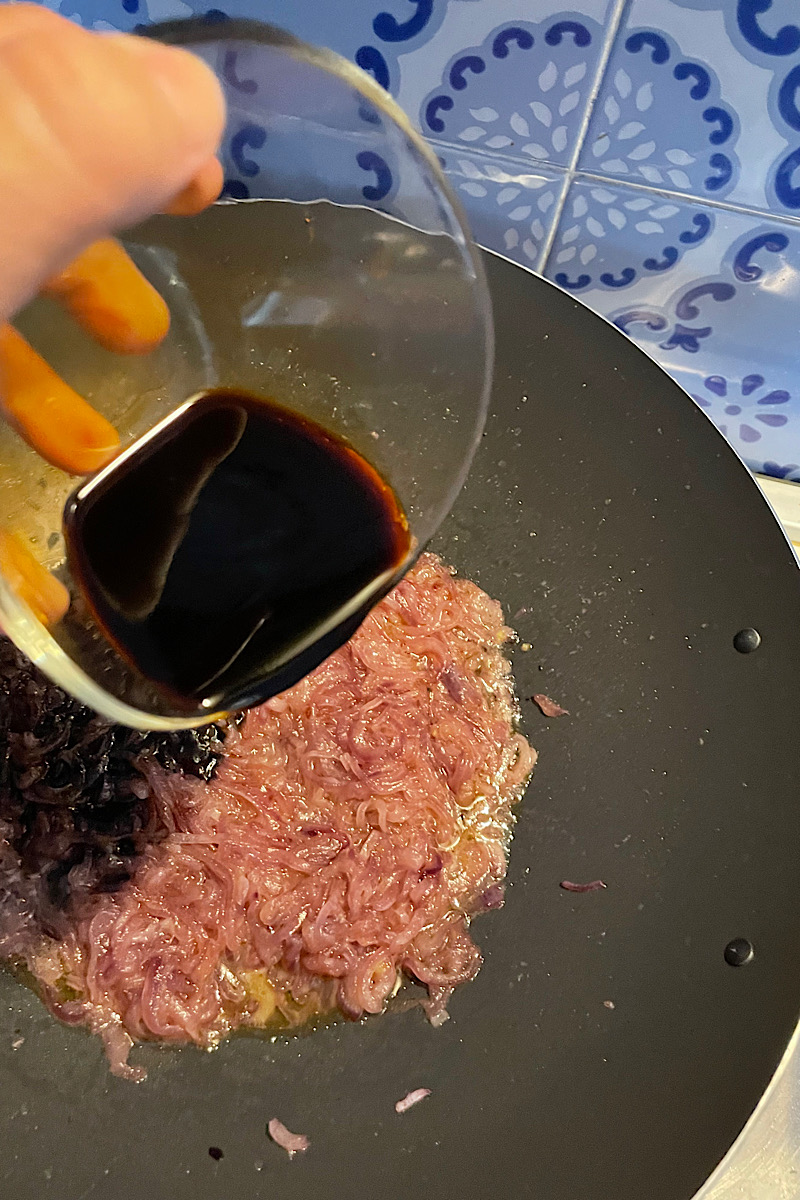 inserimento dell'aceto balsamico