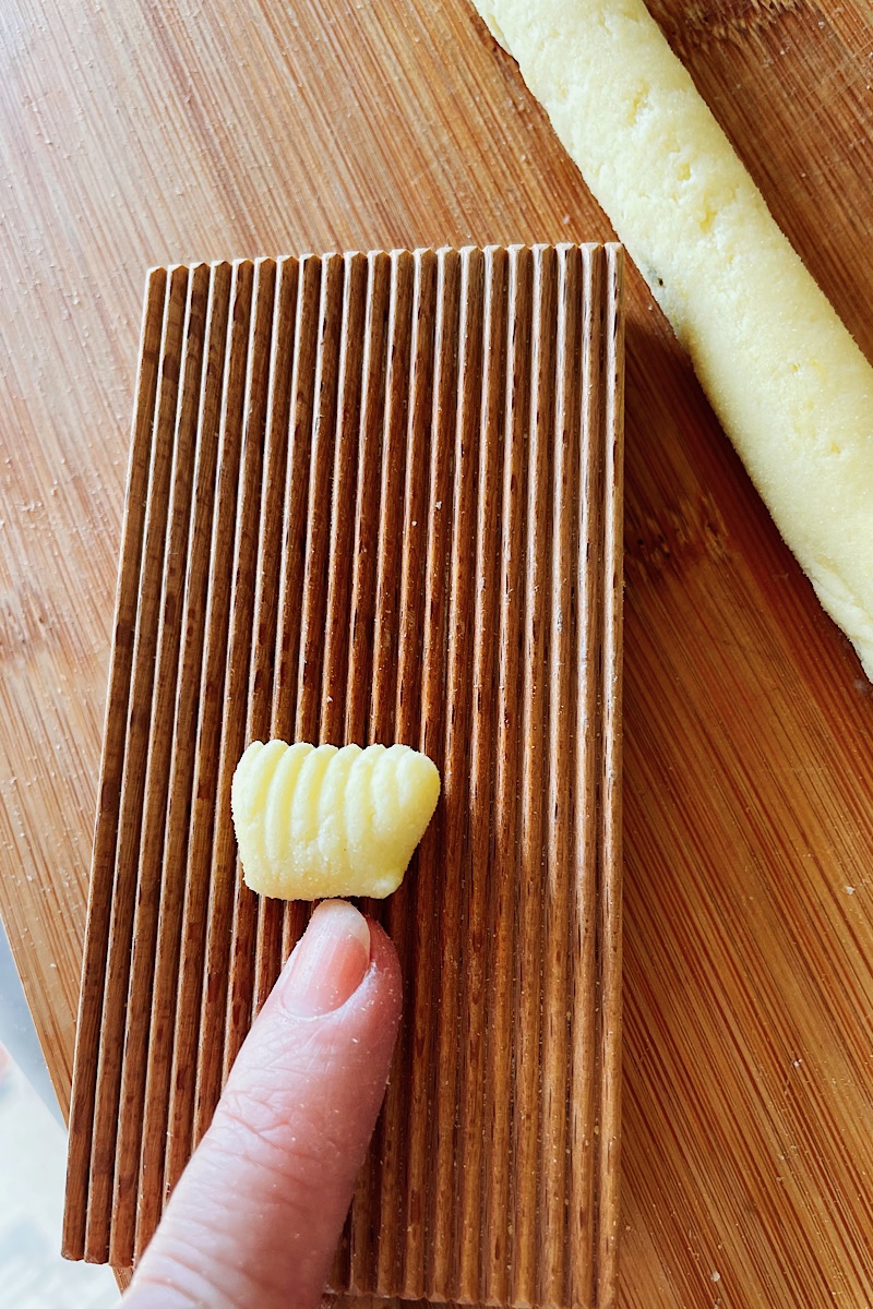 rigatura degli gnocchi